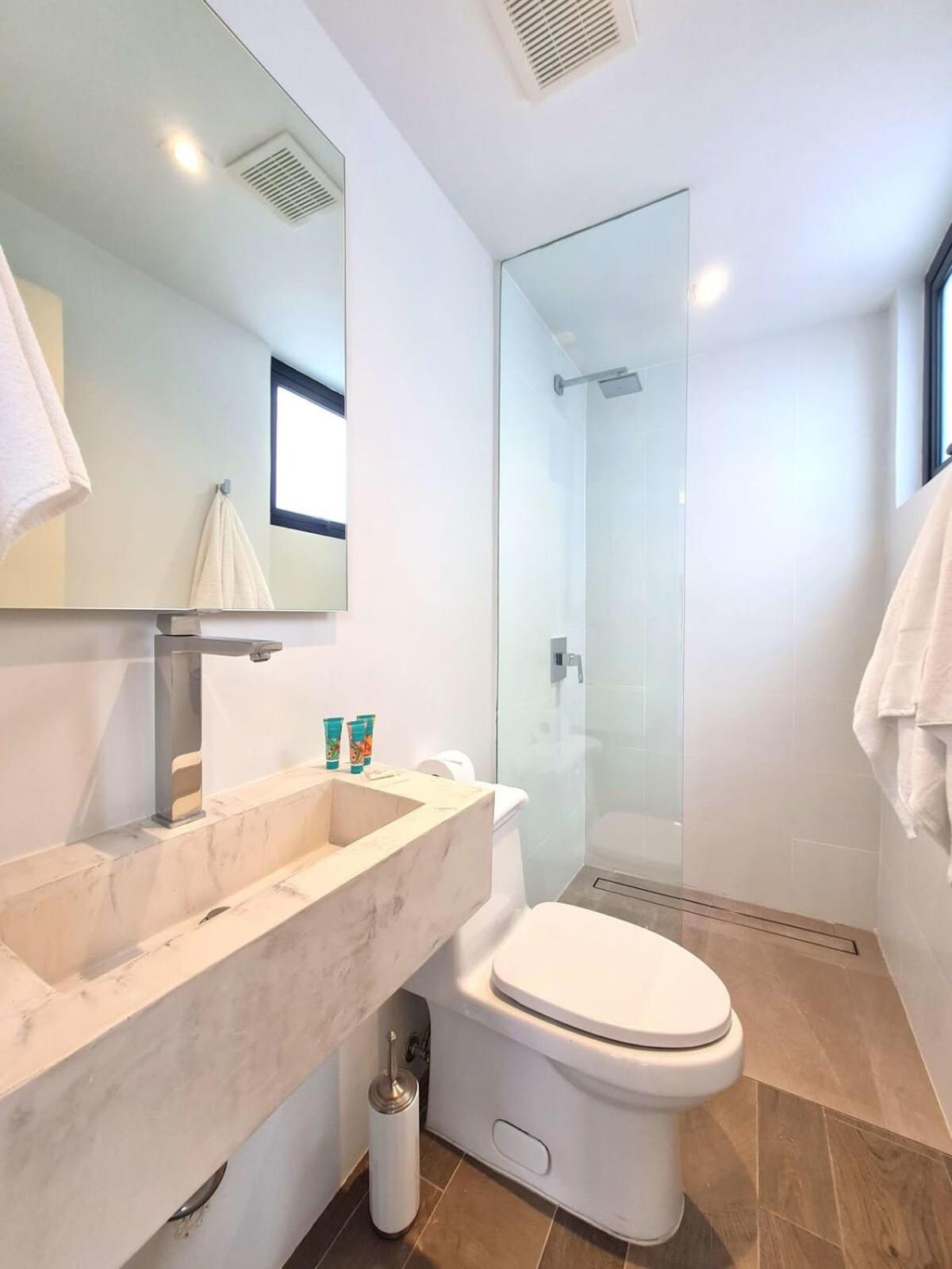Designer 2Br With Pool In Casco Antiguo Apartment ปานามาซิตี้ ภายนอก รูปภาพ